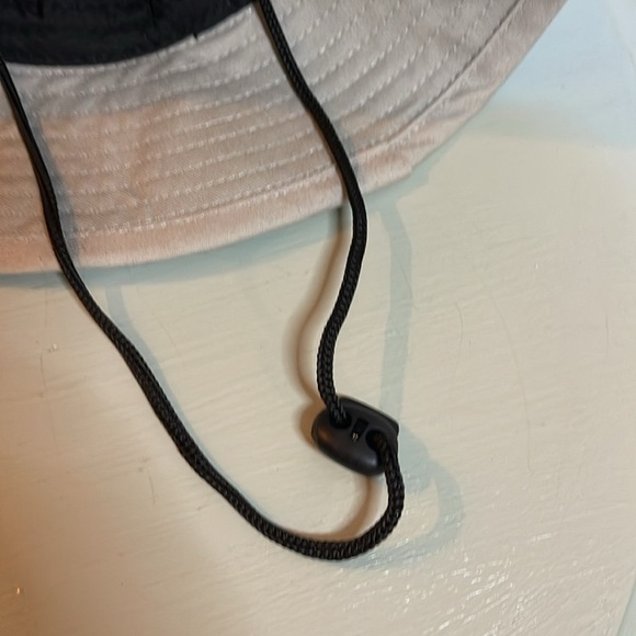 WSU LOGO TAN DRAWSTRING HAT (OS) - Picture 5 of 5